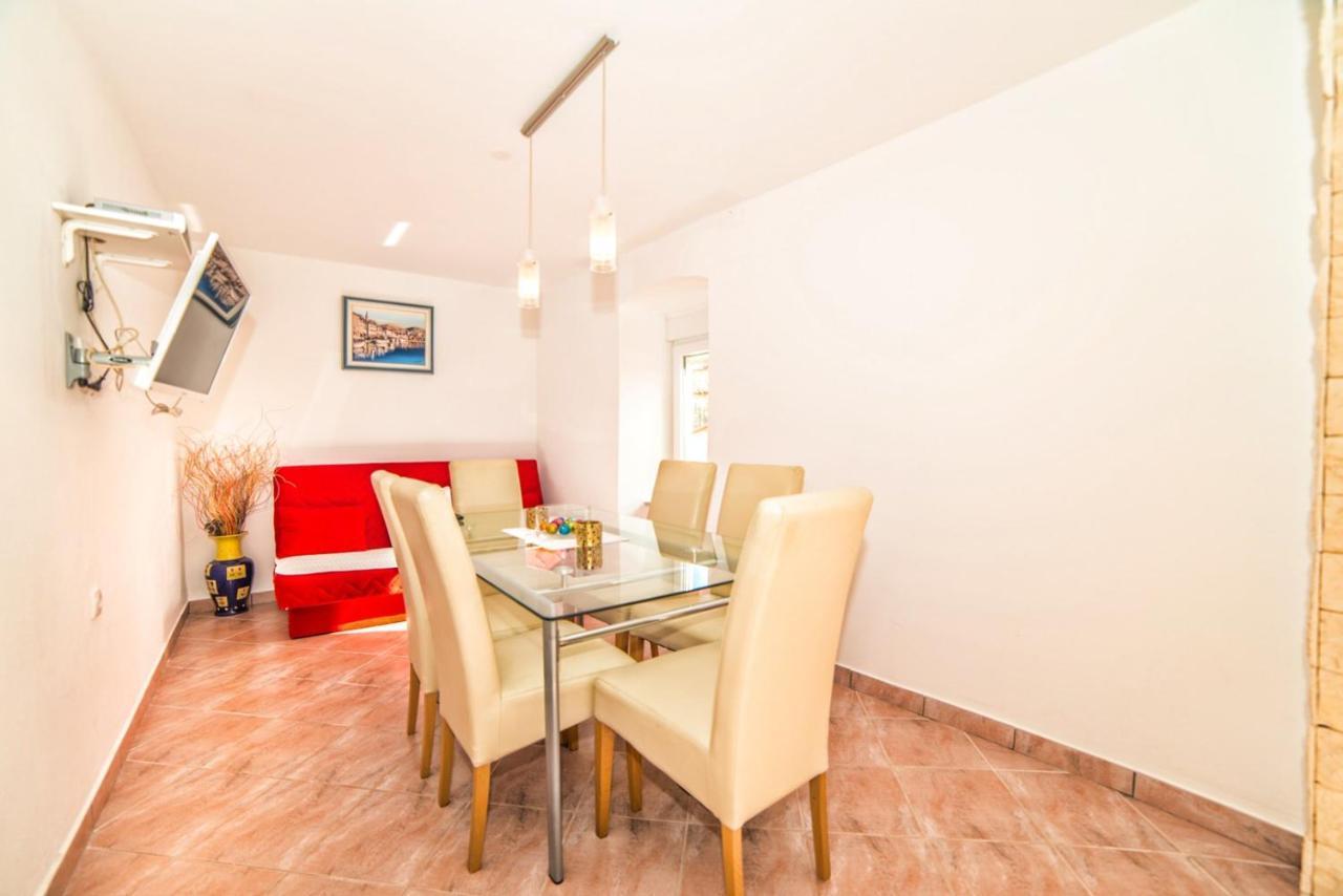 Apartments Salcinovic Medulin Exterior foto